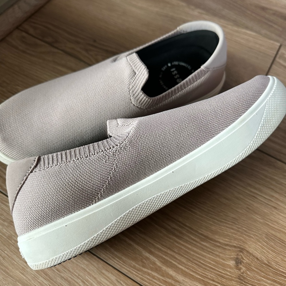 Vessi Boardwalk Slip-On size 8 Mauve Women’s